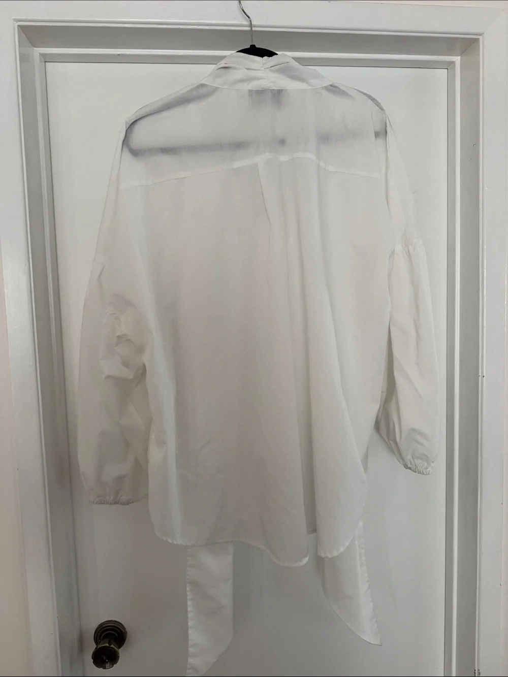 Anthropologie White Bow-Tie Puff Sleeve Blouse
